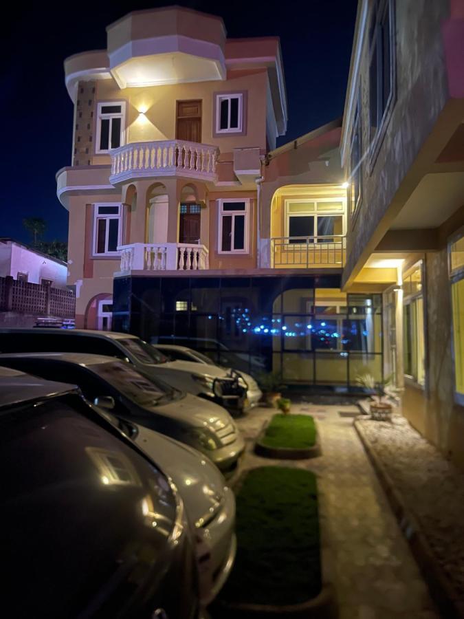 Moments Park Motel Darüsselam Dış mekan fotoğraf