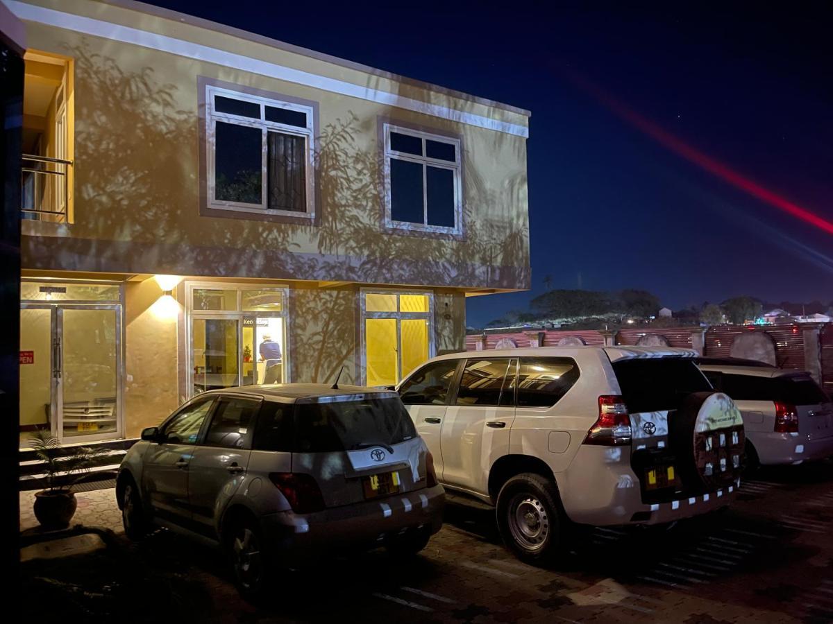 Moments Park Motel Darüsselam Dış mekan fotoğraf